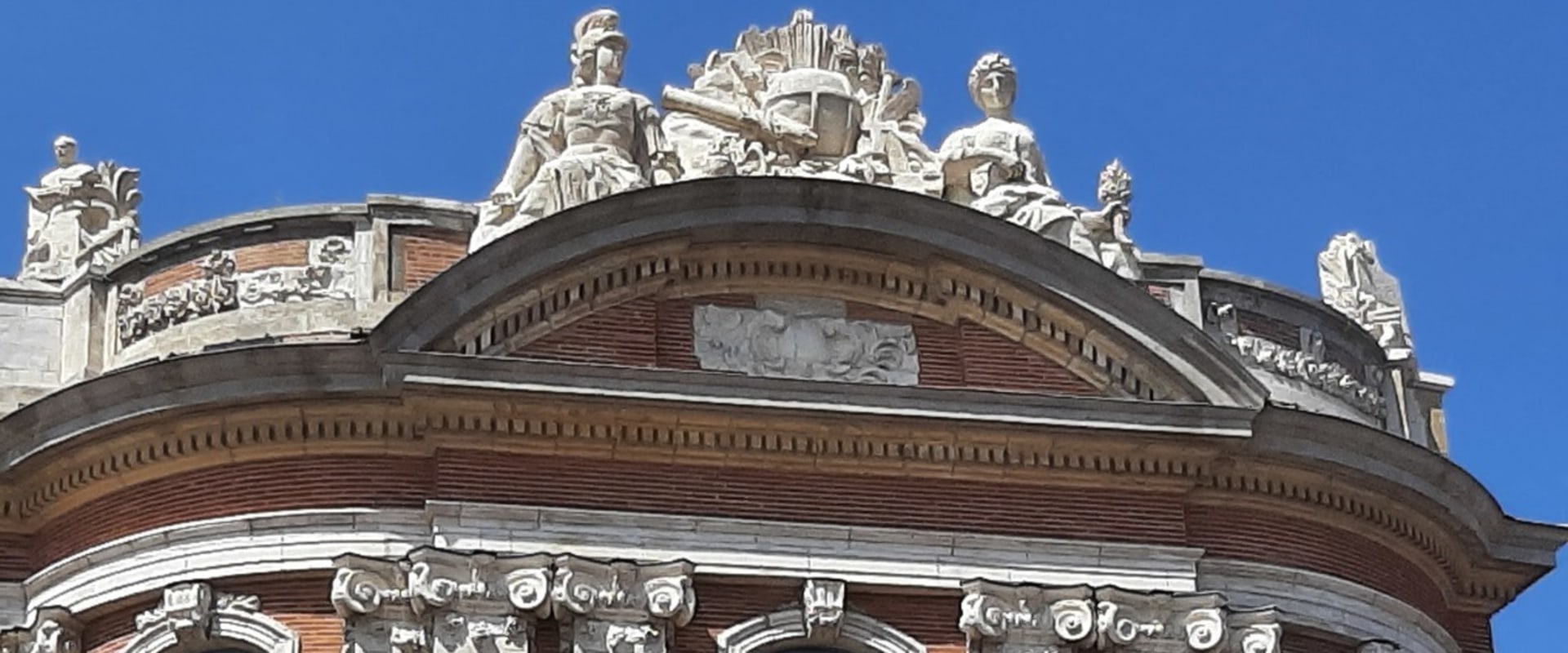 Un aperçu complet du Toulouse Centre Commercial Capitole